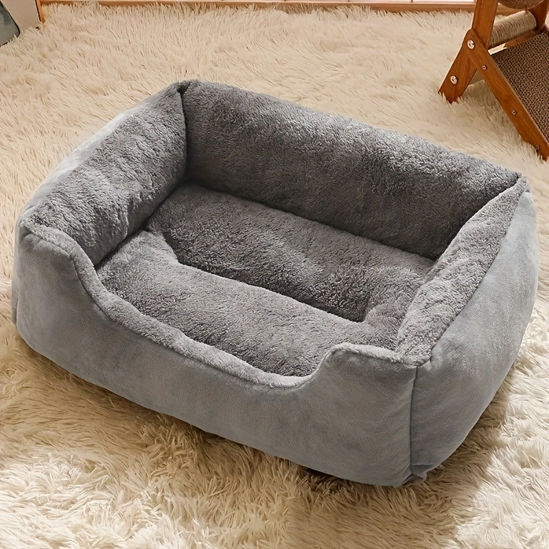 Plush Square Pet Bed - Beige/Brown/, Soft Fluffy Cushioned Mattress-like Interior, Open Edge Design, Easy-Clean Polyester Pad - for Cats, Small Dogs, Rabbits, Guinea Pigs - Indoor/Outdoor Use in Living Room, Bedroom, Balcony - Ideal for Apartments & Homes